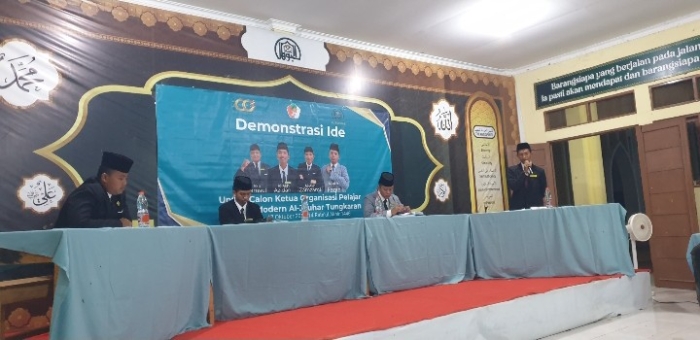 Demonstrasi Ide, Persiapan Santri Menjadi Pemimpin Masa Depan