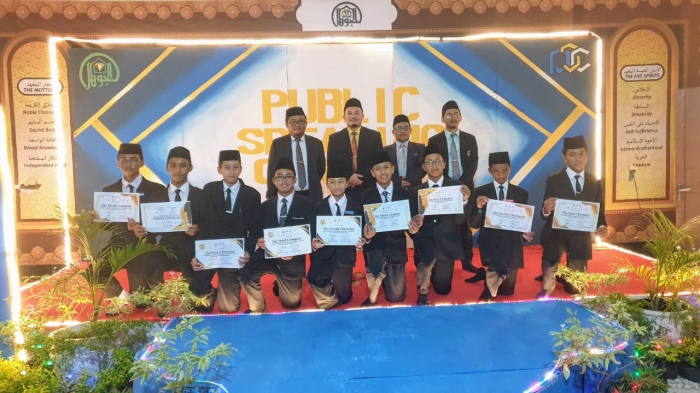 Para Orator Unjuk Kreativitas dalam Public Speaking Contest 2024 PMAJ Tungkaran