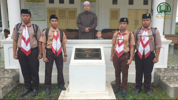 PM Al-Jauhar Tungkaran Lepas 4 Santri Ikuti KMD